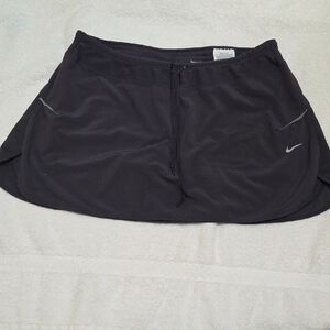Women's **Nike Dri-FIT Athletic Skort with Built-in Shorts – Size L